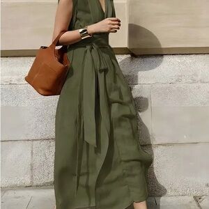 NWT - Cotton & Linen Belted Sleeveless Long Dress - Olive (Medium)